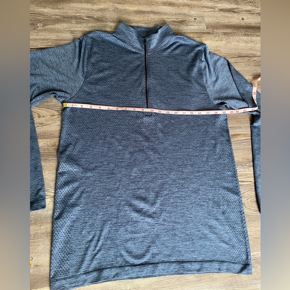 lululemon athletica Blue Men's Shirt - Picture 5 of 11